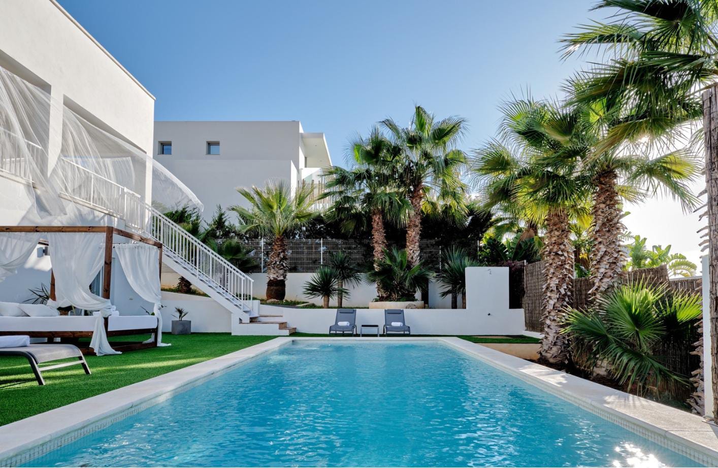 VILLA CARMELA