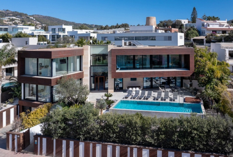 VILLA VALERIA